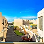Family Townhouse La Tejita