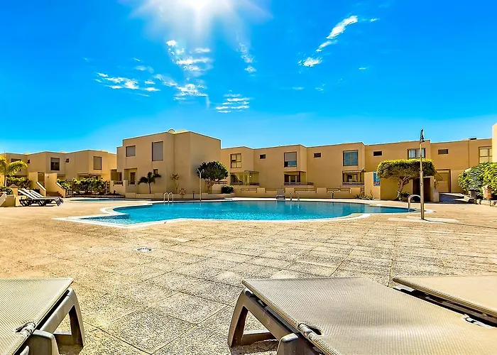 Family Townhouse La Tejita